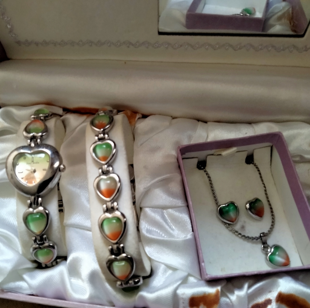 Paul Jazdin love that first sight collection